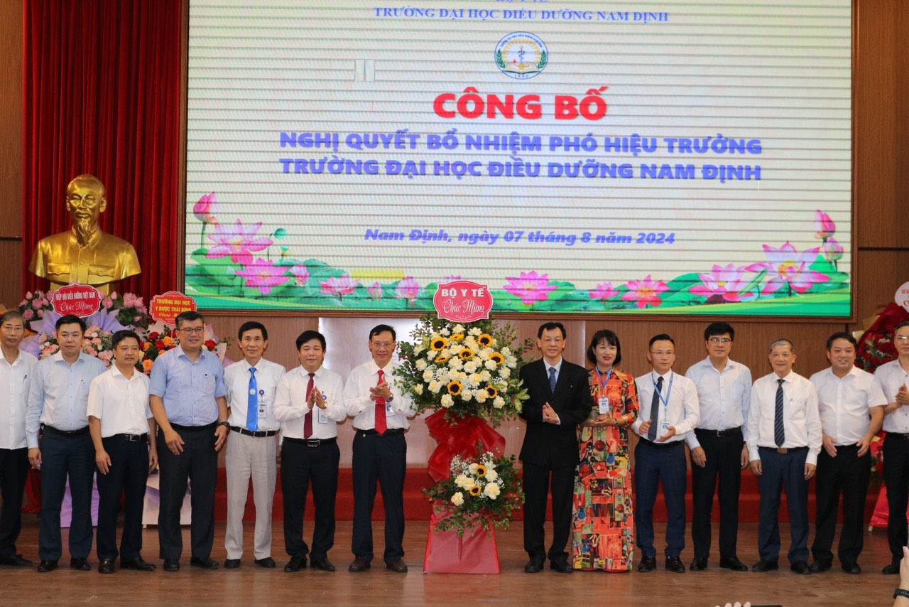 Trường Đại học Điều dưỡng Nam Định có thêm 2 phó Hiệu trưởng- Ảnh 3.