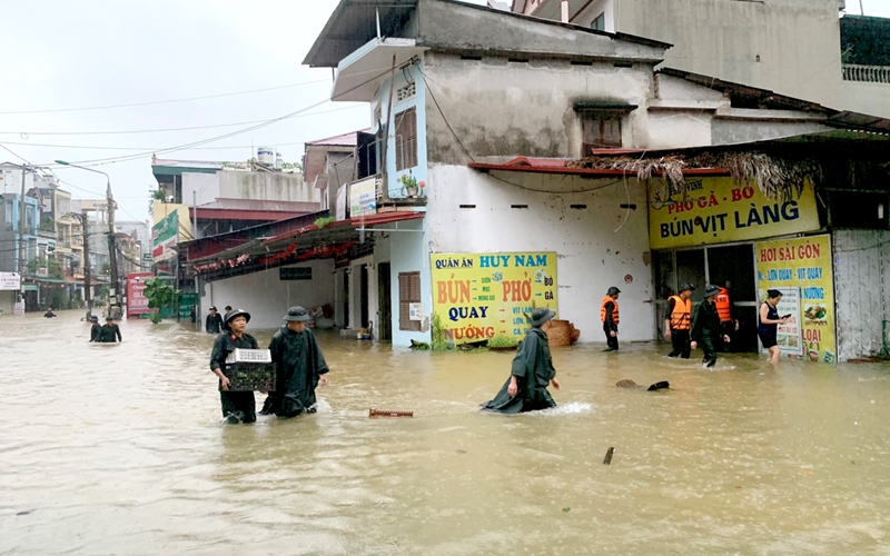 Miền Trung có tái diễn lũ lịch sử năm 2020 khi bão số 4 đổ bộ?