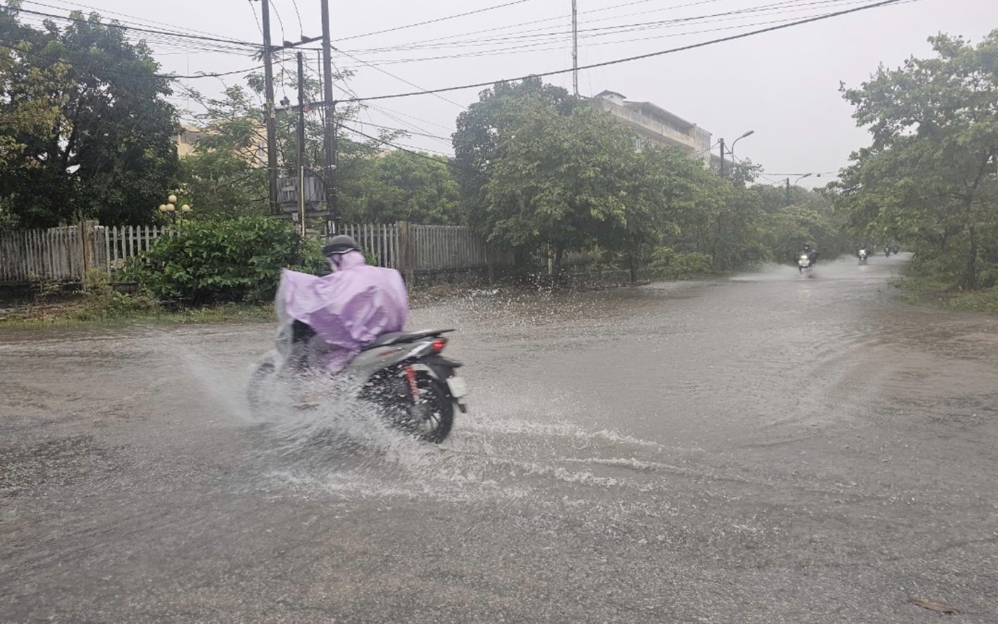 Thừa Thiên Huế thông báo khẩn cho học sinh nghỉ học ứng phó với bão lụt