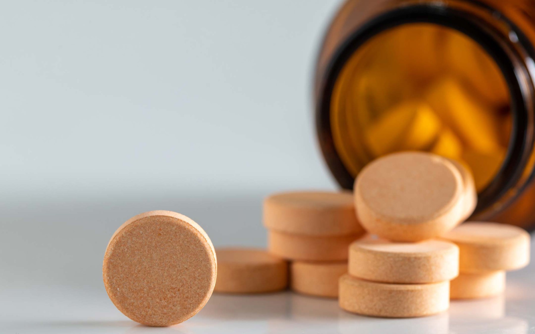 Thực phẩm bổ sung vitamin C có gây sỏi thận?