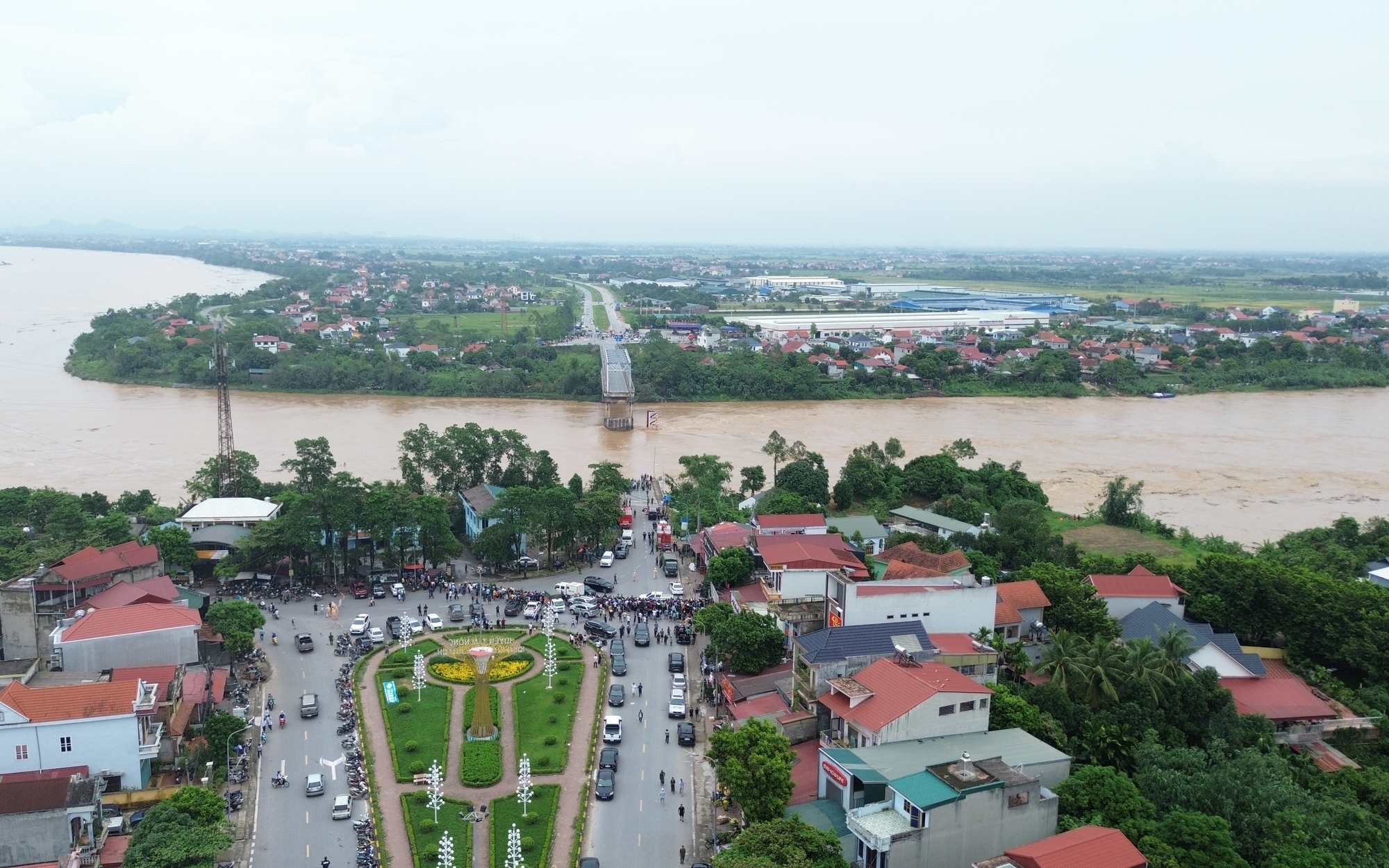 Bộ GTVT đánh giá như thế nào về đề xuất xây mới cầu Phong Châu?