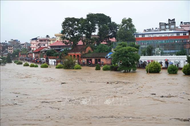 Nepal đóng cửa trường học sau đợt mưa lớn khiến trên 100 người tử vong- Ảnh 1.