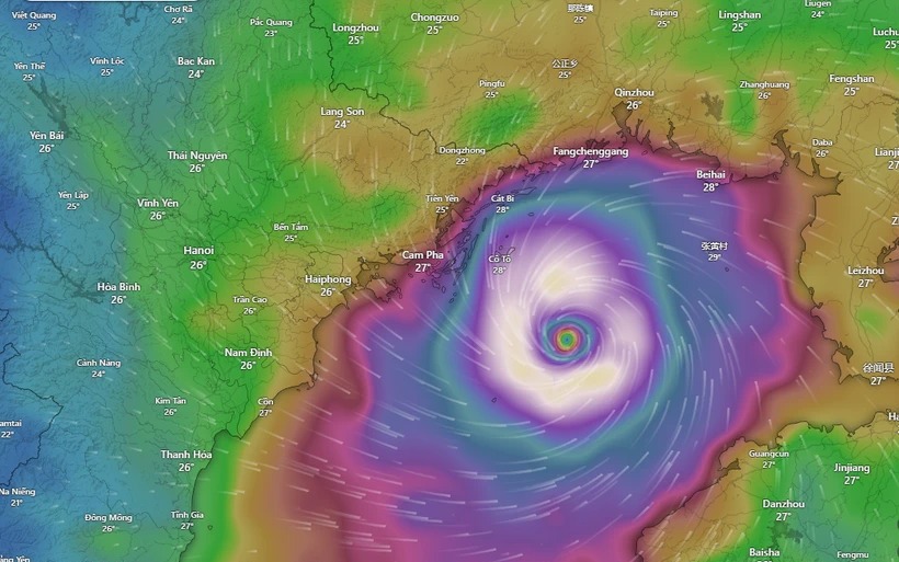 [LIVE] "Siêu bão" Yagi cách đất liền hơn 100km, Hà Nội sẽ có gió giật cấp 9-11