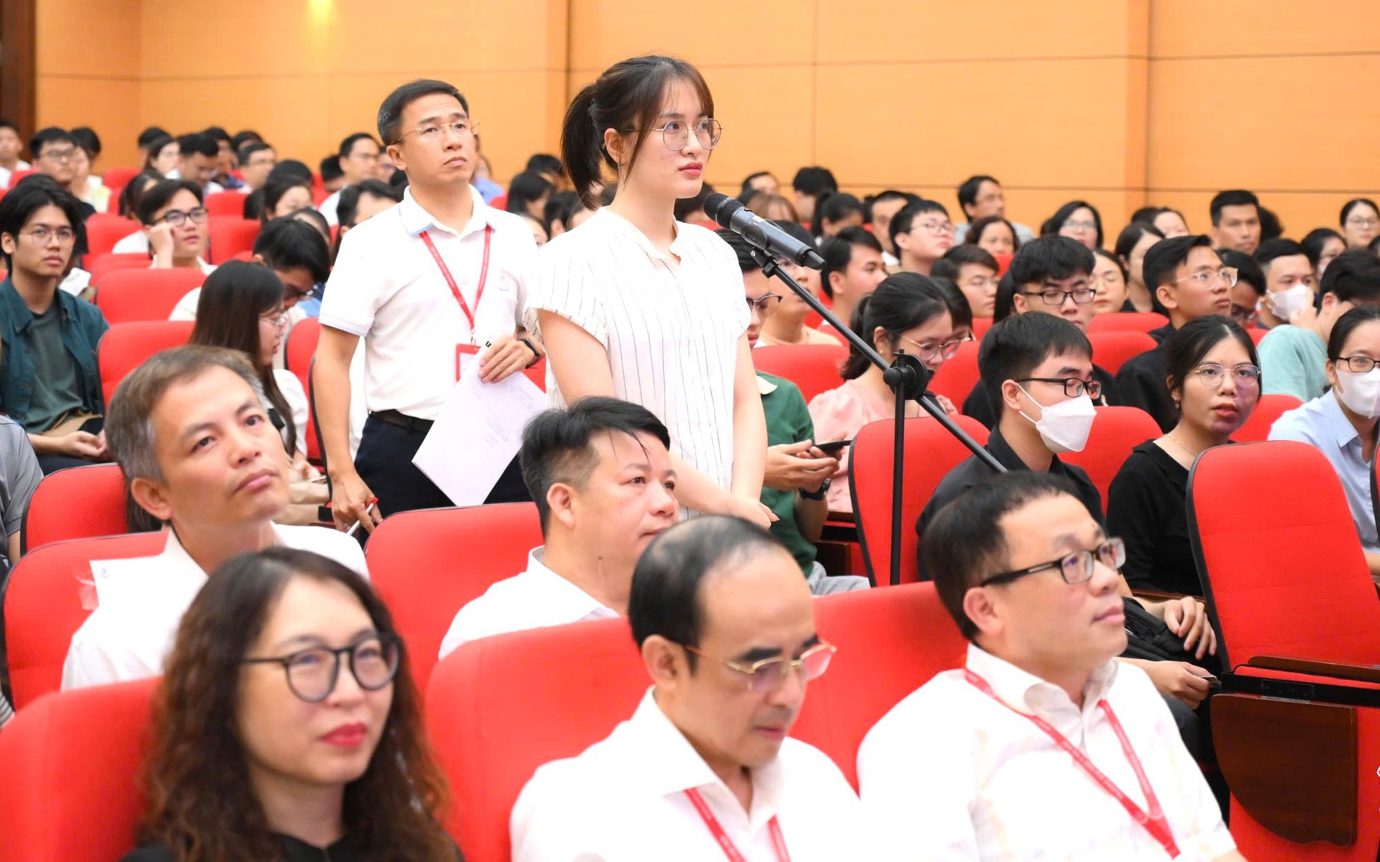 "Nội trú là con đường thuận lợi chứ không phải con đường duy nhất để thành công"