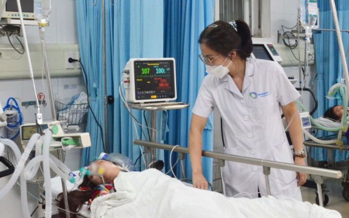 Dùng máy phát điện sau bão, 6 người ở Quảng Ninh bị ngộ độc khí CO