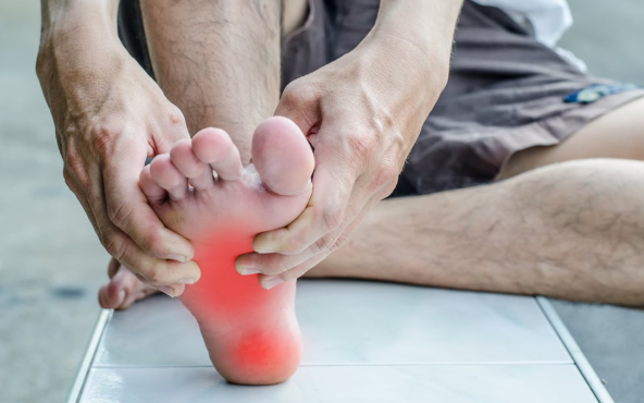 Viêm cân gan chân: Nguyên nhân, triệu chứng, phòng bệnh và cách điều trị