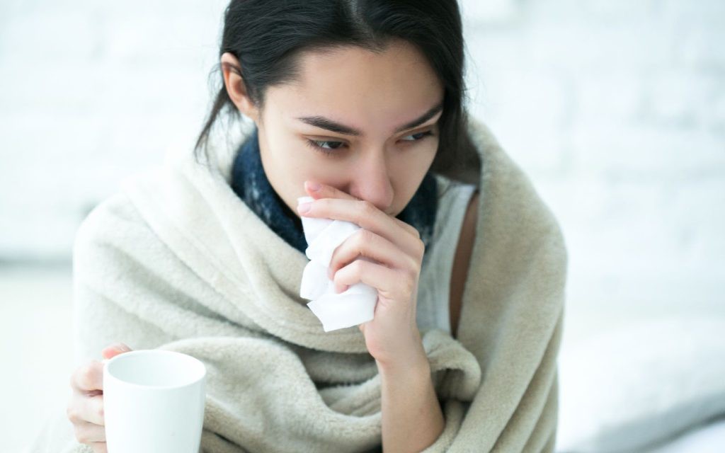 Có nên dùng kẽm để rút ngắn thời gian mắc cảm lạnh?- Ảnh 4. Bị cảm lạnh nên làm gì để nhanh khỏi?