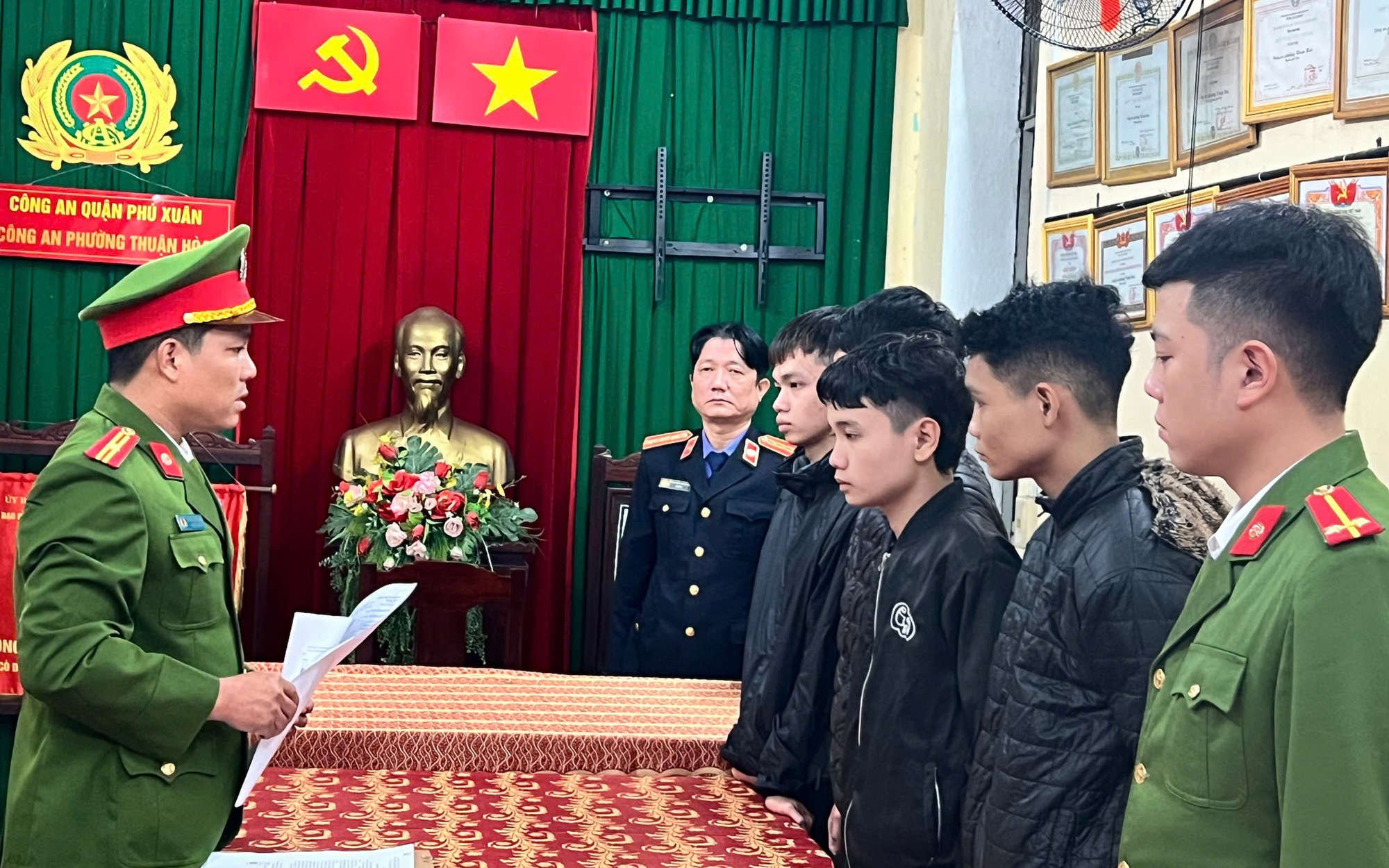 Bắt nhóm đối tượng có hành vi cố ý gây thương tích