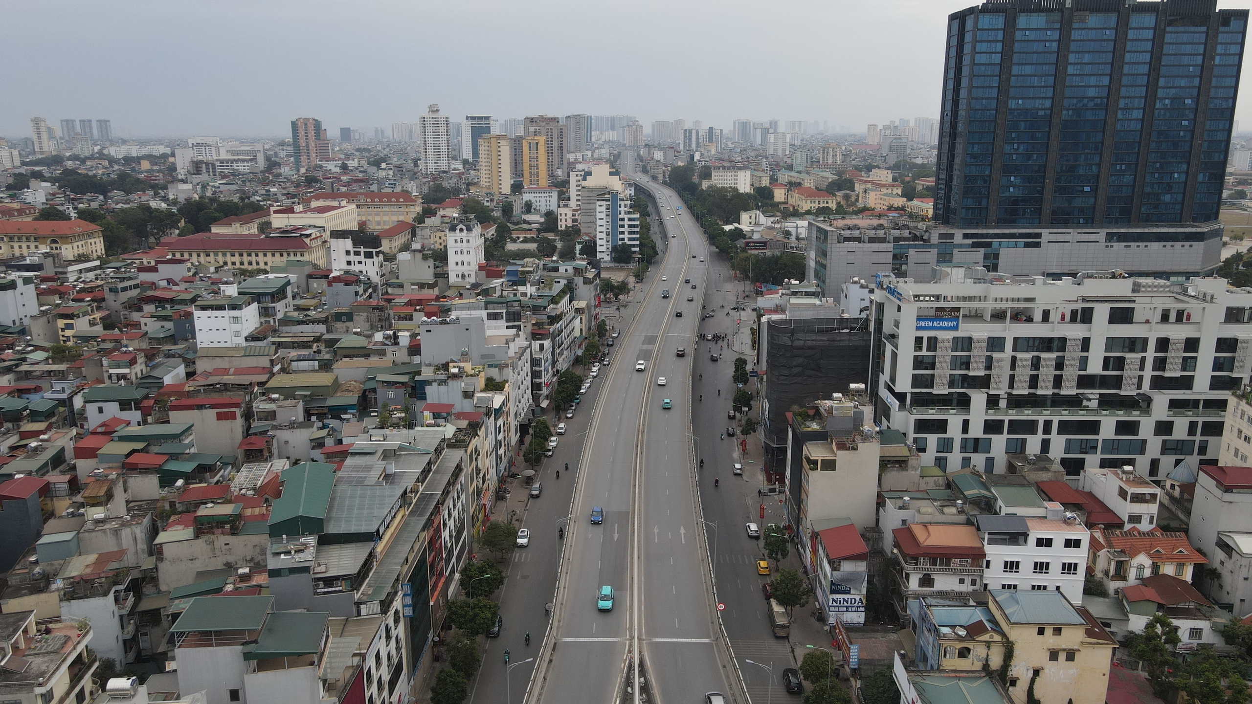 Những hình ảnh giao thông Hà Nội 'rất khác' sáng mùng 1 Tết- Ảnh 3.