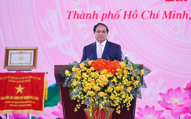 Bộ Tư lệnh TPHCM đón nhận Huân chương Quân công hạng Ba- Ảnh 3.