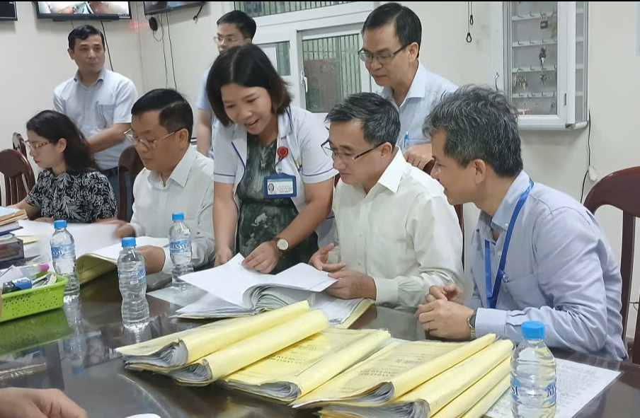 Kiểm tra việc chấp hành quy định bắt buộc chữa bệnh tâm thần tại 2 Bệnh viện Tâm thần Trung ương- Ảnh 3. Kiểm tra việc chấp hành quy định bắt buộc chữa bệnh tâm thần tại 2 Bệnh viện Tâm thần Trung ương- Ảnh 3.