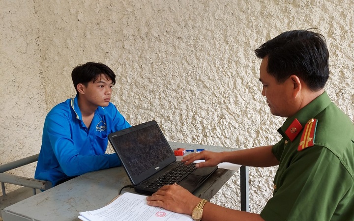 Án chung thân cho 'ông trùm' tự xưng là công an để lừa đảo- Ảnh 3.