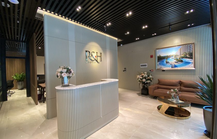 TPS báo cáo vi phạm trái phiếu của Tập đoàn R&H