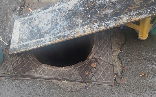 Cảnh báo: Nắp hố ga, miệng cống biến thành 