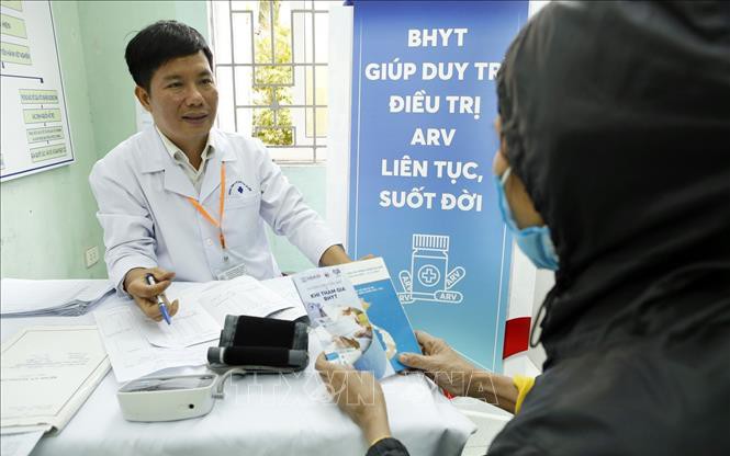 Điều trị đồng nhiễm HIV: Bước tiến lớn của y học Việt Nam