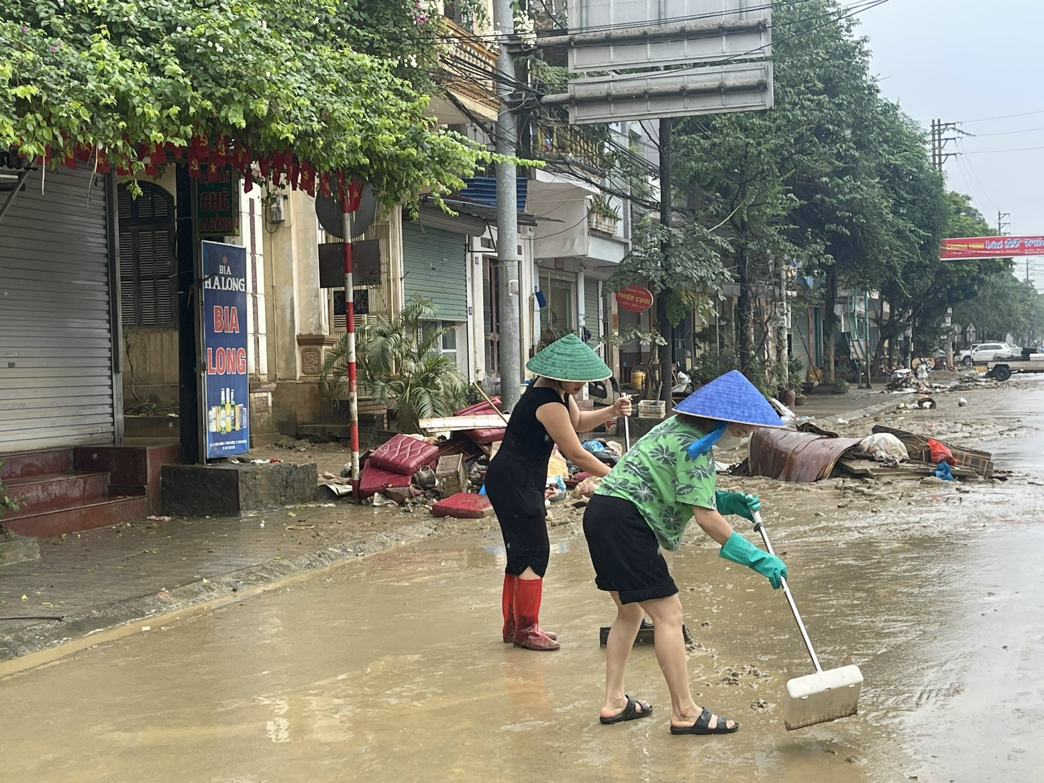Nước rút, Thái Nguyên ngổn ngang sau lũ- Ảnh 17.