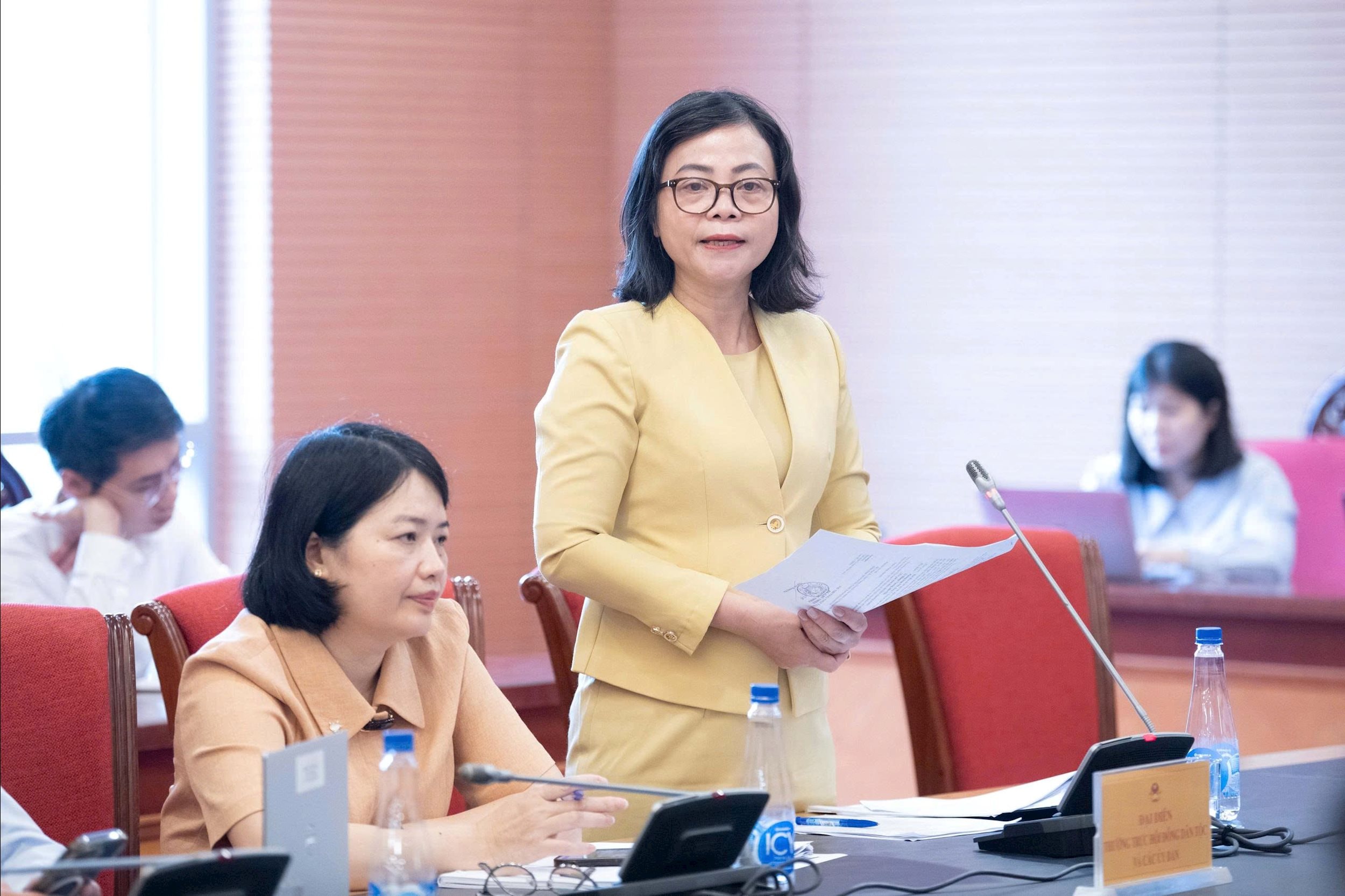 Thường trực Ủy ban Văn hóa và Xã hội làm việc với Bộ Y tế- Ảnh 5. Thường trực Ủy ban Văn hóa và Xã hội làm việc với Bộ Y tế- Ảnh 5.