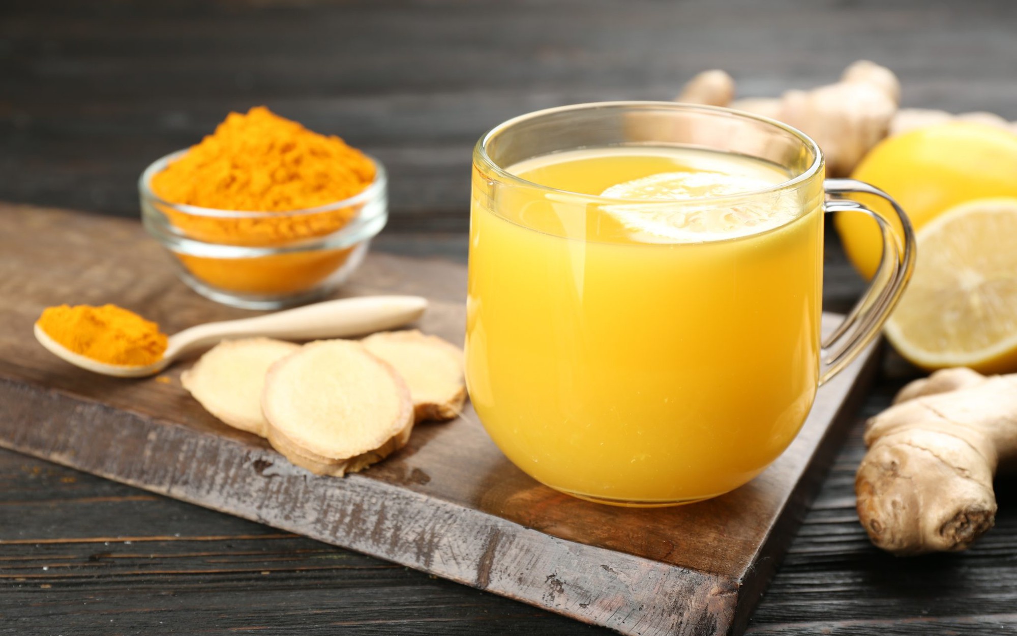 Thời điểm lý tưởng uống trà nghệ giúp tăng cường miễn dịch, tốt cho sức khỏe