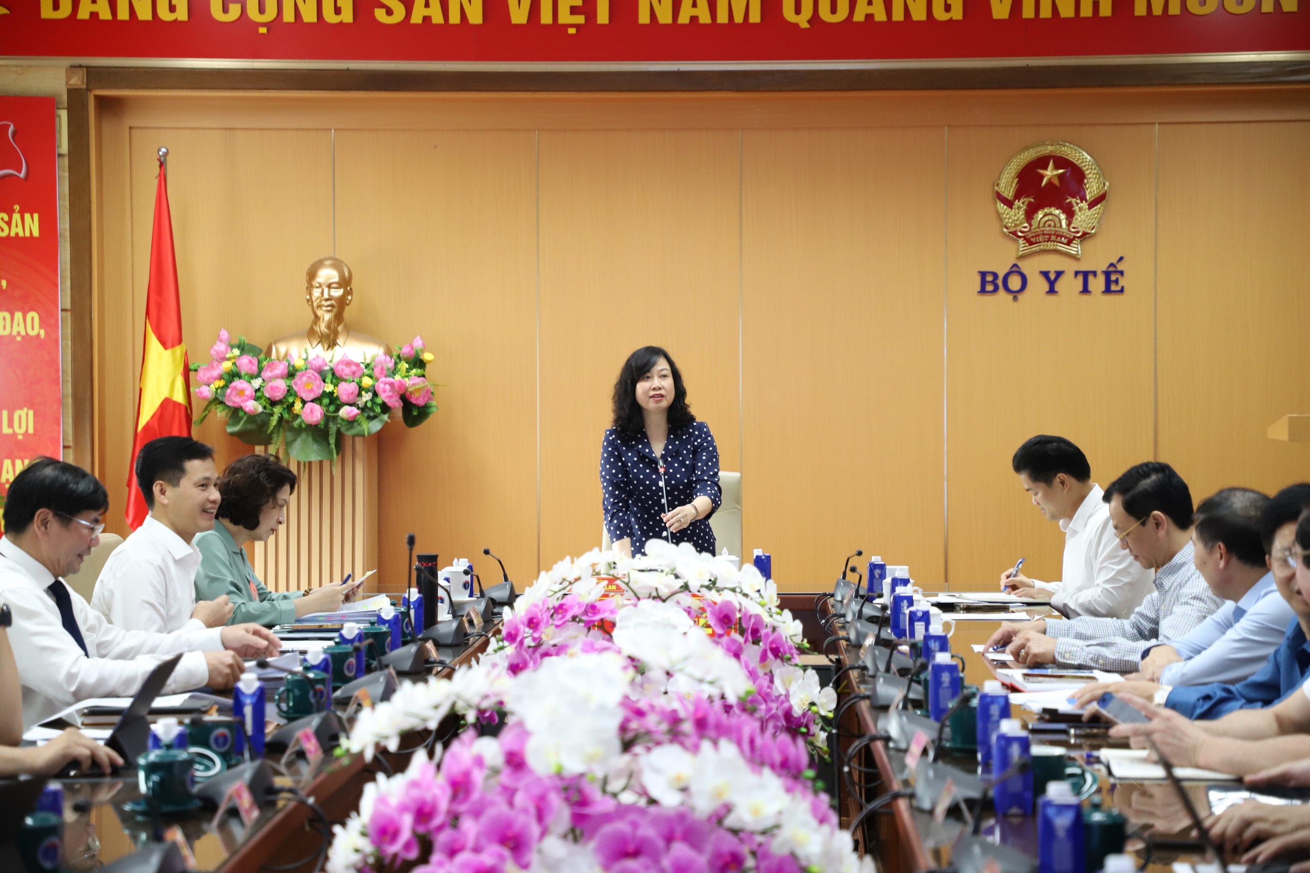 Bộ trưởng Đào Hồng Lan trao quyết định điều động, bổ nhiệm, bổ nhiệm lại lãnh đạo một số đơn vị - Ảnh 3. Bộ trưởng Đào Hồng Lan trao quyết định điều động, bổ nhiệm, bổ nhiệm lại lãnh đạo một số đơn vị - Ảnh 3.
