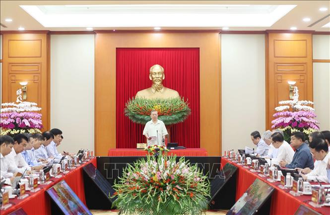 Tổng Bí thư Tô Lâm chủ trì Phiên họp về phát triển khoa học, công nghệ, đổi mới sáng tạo và chuyển đổi số- Ảnh 2. Tổng Bí thư Tô Lâm chủ trì Phiên họp về phát triển khoa học, công nghệ, đổi mới sáng tạo và chuyển đổi số- Ảnh 2.