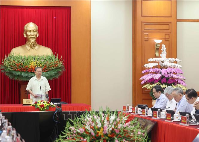 Tổng Bí thư Tô Lâm chủ trì Phiên họp về phát triển khoa học, công nghệ, đổi mới sáng tạo và chuyển đổi số- Ảnh 6. Tổng Bí thư Tô Lâm chủ trì Phiên họp về phát triển khoa học, công nghệ, đổi mới sáng tạo và chuyển đổi số- Ảnh 6.