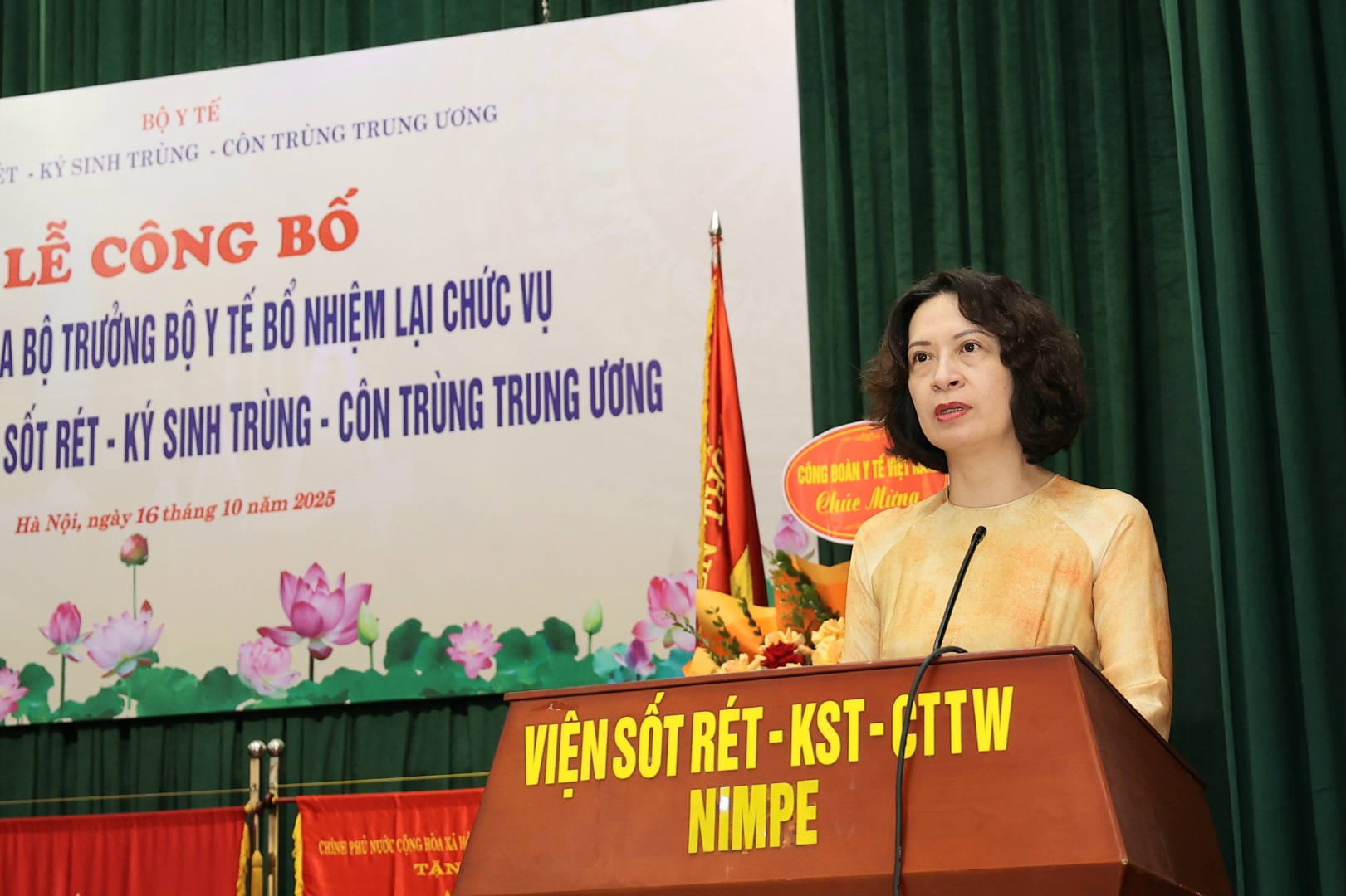 Bộ Y tế bổ nhiệm lại Phó Viện trưởng Viện Sốt rét - Ký sinh trùng - Côn trùng Trung ương
- Ảnh 2. Bộ Y tế bổ nhiệm lại Phó Viện trưởng Viện Sốt rét - Ký sinh trùng - Côn trùng Trung ương
- Ảnh 2.