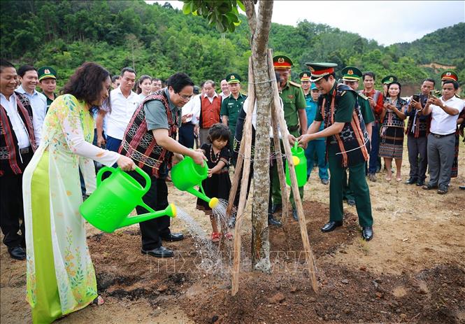 Thủ tướng Phạm Minh Chính dự Lễ khởi công trường học tại xã biên giới của Đà Nẵng- Ảnh 2. Thủ tướng Phạm Minh Chính dự Lễ khởi công trường học tại xã biên giới của Đà Nẵng- Ảnh 2.