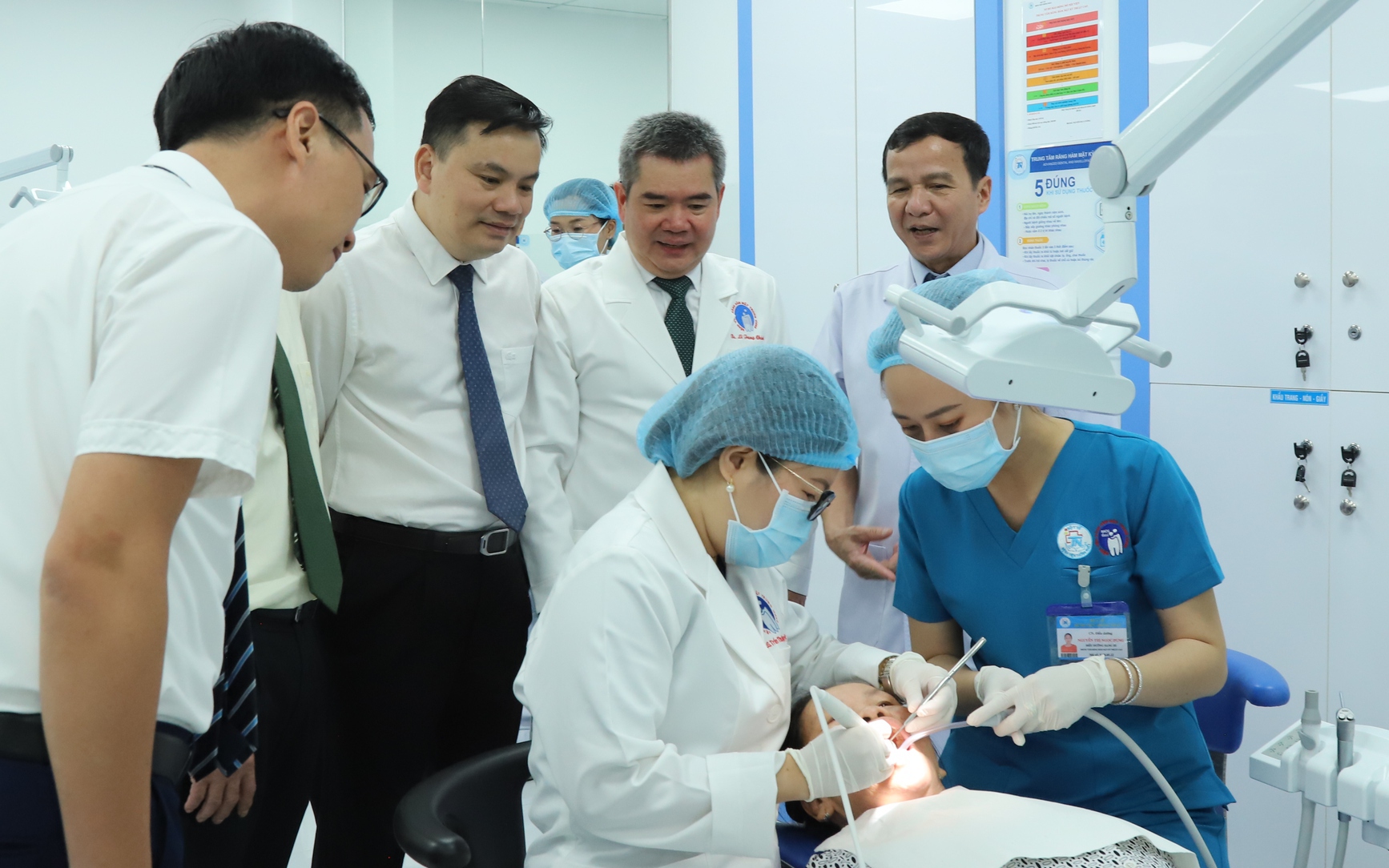 Hơn 1.000 chuyên gia tham dự sự kiện khoa học lớn nhất ngành Răng Hàm Mặt Việt Nam 2025- Ảnh 5.