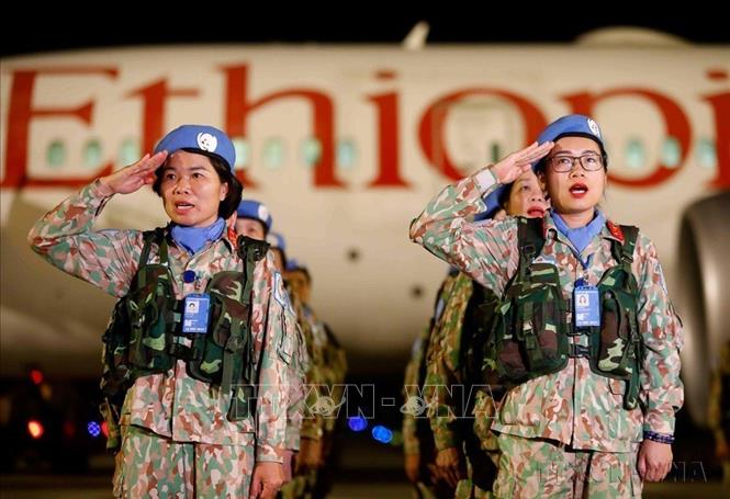 Phụ nữ Việt Nam phát huy truyền thống vẻ vang trong kỷ nguyên mới- Ảnh 9. Phụ nữ Việt Nam phát huy truyền thống vẻ vang trong kỷ nguyên mới- Ảnh 9.