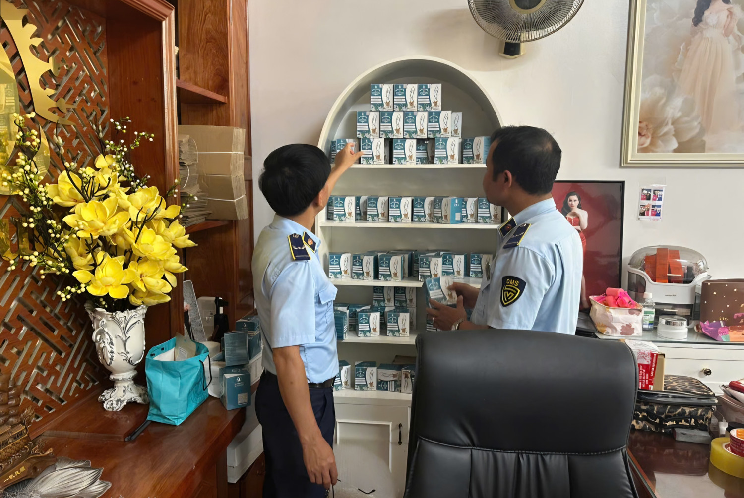 Phát hiện trà sữa giảm cân chứa chất cấm- Ảnh 2.