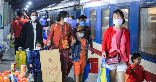 Trình Chính phủ phương án nghỉ Tết 2026 kéo dài 9 ngày- Ảnh 1.