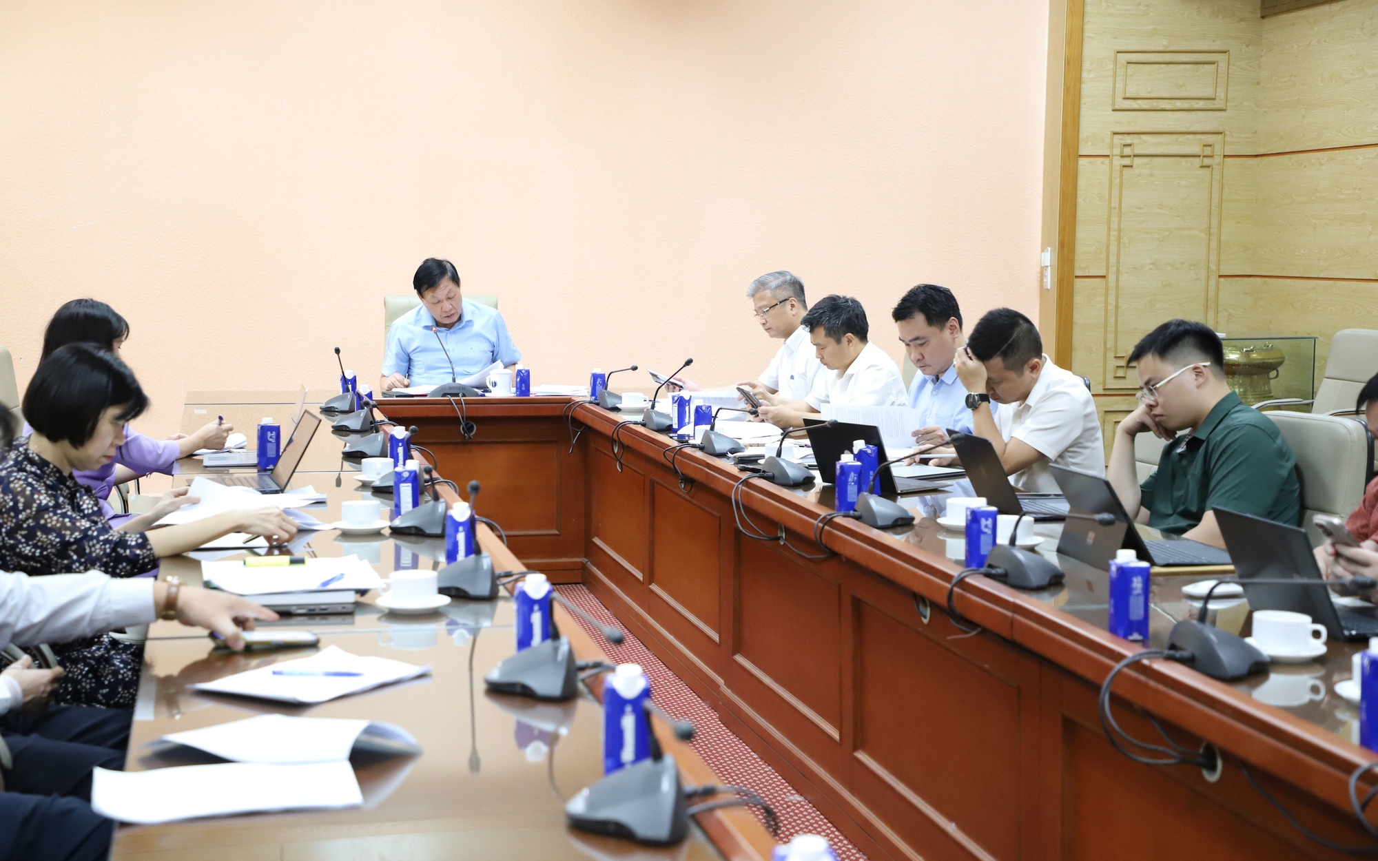 Bộ Y tế ban hành danh mục mua sắm tập trung cấp quốc gia thiết bị y tế, vật tư xét nghiệm mới nhất
- Ảnh 2.