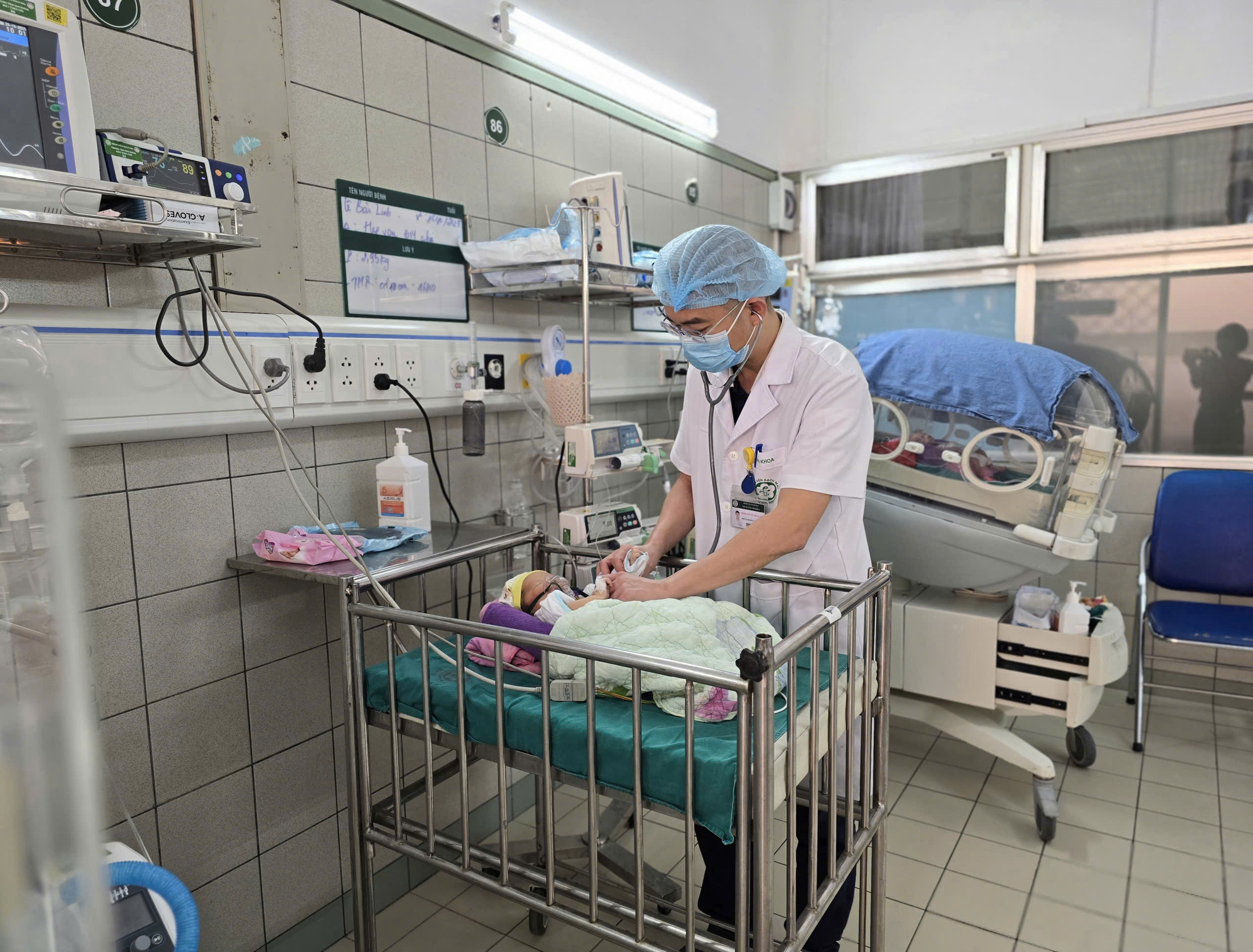Cứu trẻ sơ sinh mắc tim bẩm sinh phức tạp nhờ phát hiện từ khi còn trong bào thai- Ảnh 1. Cứu trẻ sơ sinh mắc tim bẩm sinh phức tạp nhờ phát hiện từ khi còn trong bào thai- Ảnh 1.