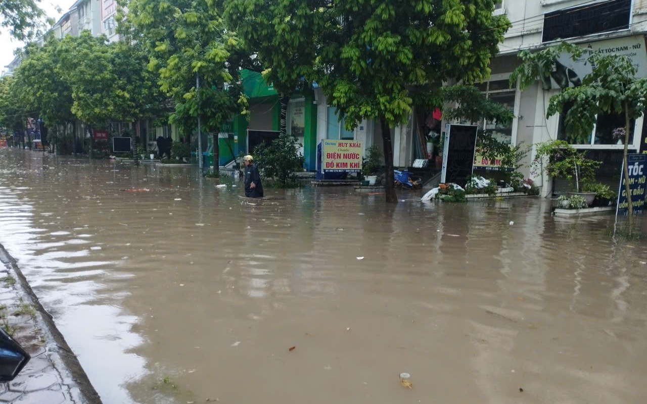 Những điểm đáng lưu ý trong đợt mưa cực lớn ở miền Trung do bão số 12