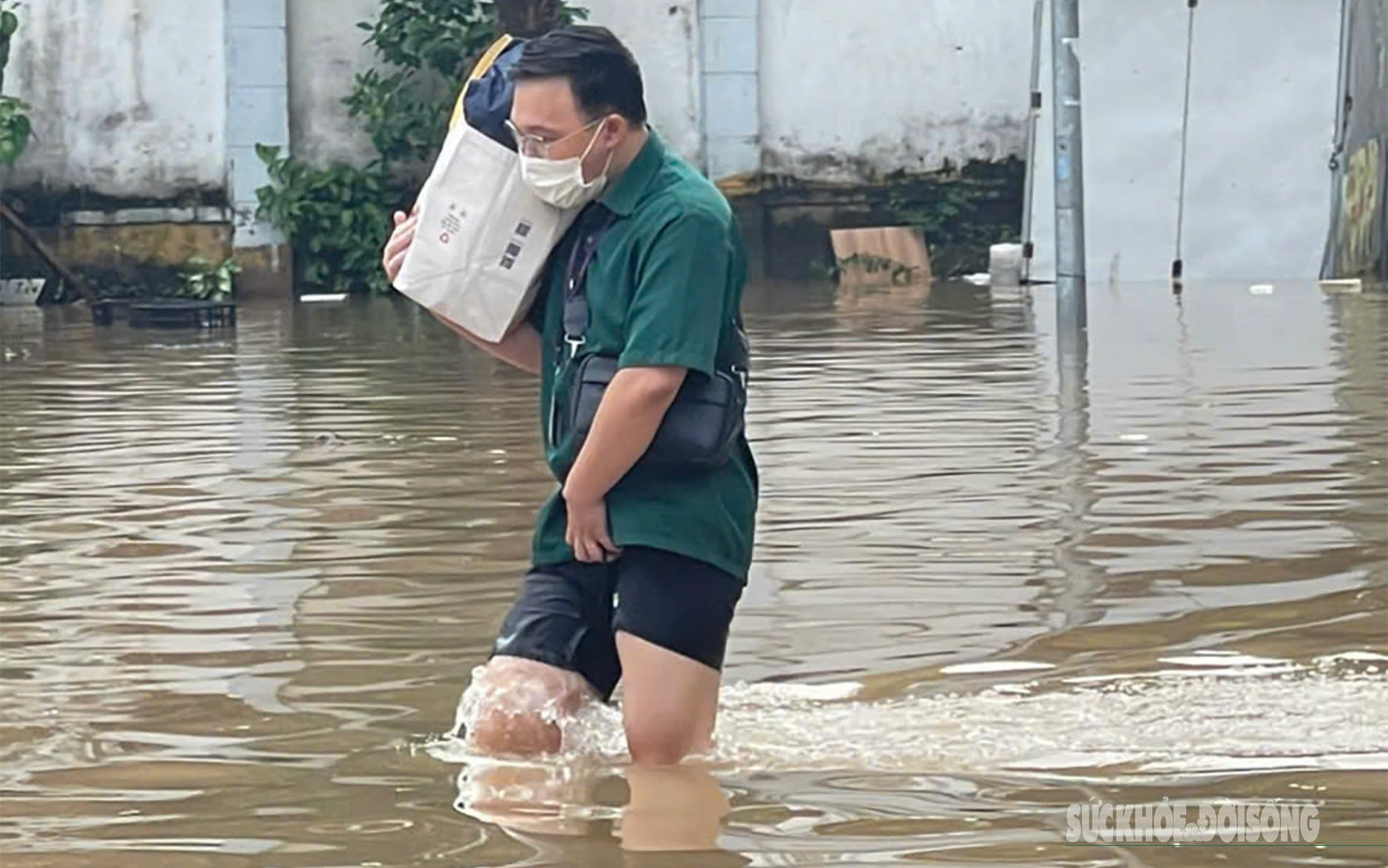 Những lưu ý cần biết để ứng phó an toàn với mưa lũ, ngập lụt