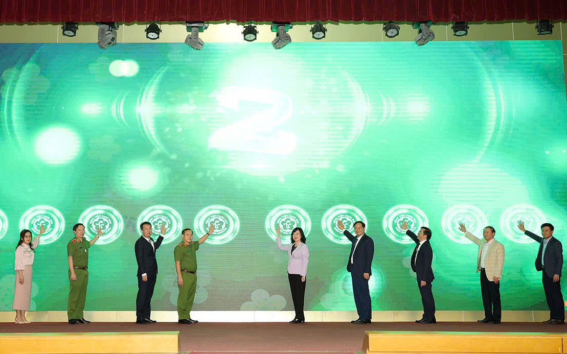Tuần lễ Số 2025: Việt Nam chủ trì bàn chính sách AI toàn cầu- Ảnh 1. Ngành y tế thúc đẩy chuyển đổi số toàn diện để phục vụ nhân dân tốt hơn