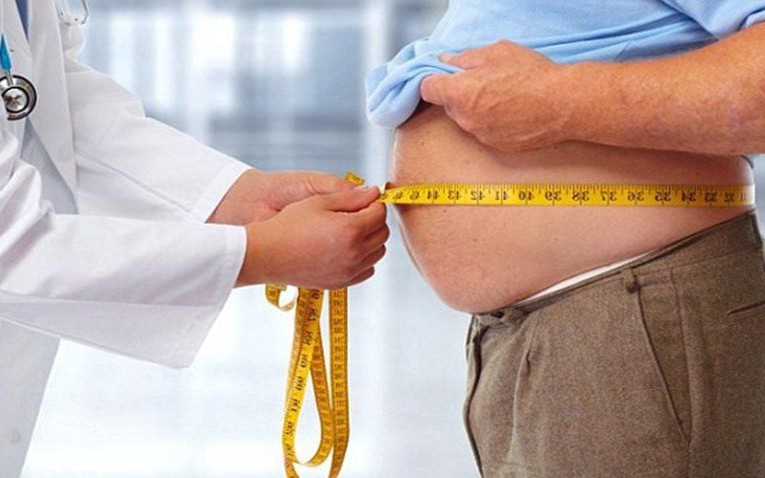 Bí quyết phòng tránh béo phì, tăng chiều cao tối ưu cho trẻ- Ảnh 2. Cảnh báo: Trẻ béo phì có nguy cơ ảnh hưởng đến kích thước 'cậu nhỏ' khi trưởng thành
