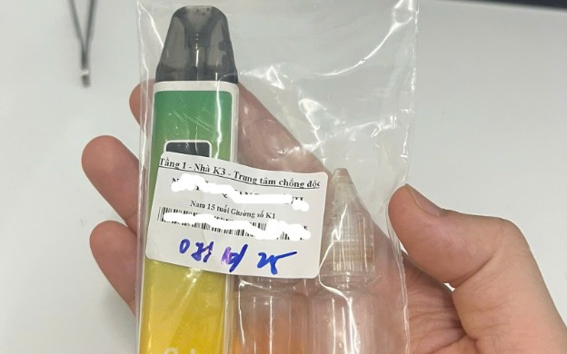 Chuyên gia quốc tế đào tạo, nâng cao năng lực phòng chống tác hại của thuốc lá cho Việt Nam- Ảnh 6. Cảnh báo từ phòng cấp cứu: Thiếu niên 15 tuổi tổn thương não vì ngộ độc thuốc lá điện tử chứa ma túy