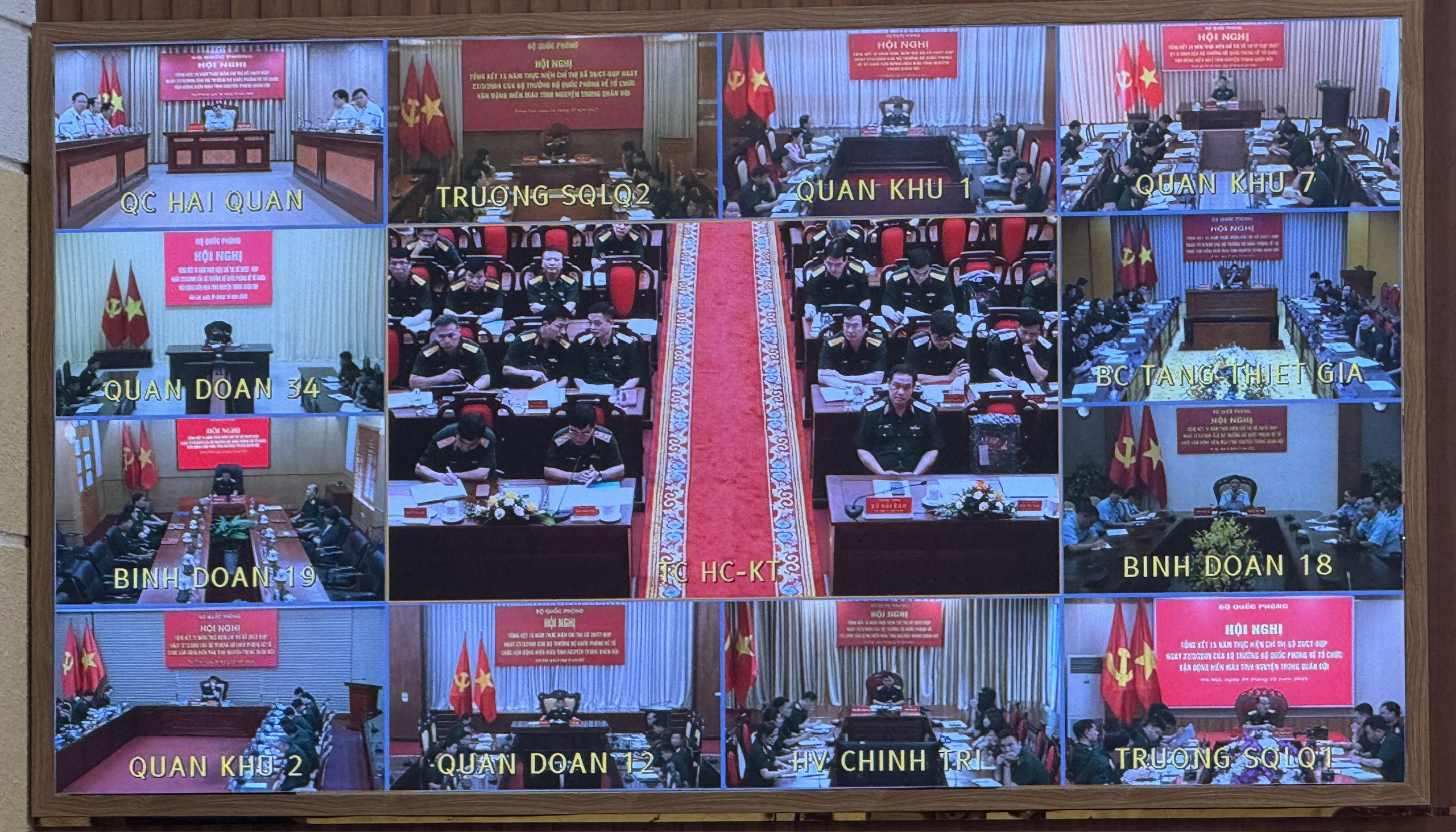 15 năm phong trào hiến máu tình nguyện, quân đội góp phần quan trọng bảo đảm nguồn máu cấp cứu, điều trị- Ảnh 3. 15 năm phong trào hiến máu tình nguyện, quân đội góp phần quan trọng bảo đảm nguồn máu cấp cứu, điều trị- Ảnh 3.