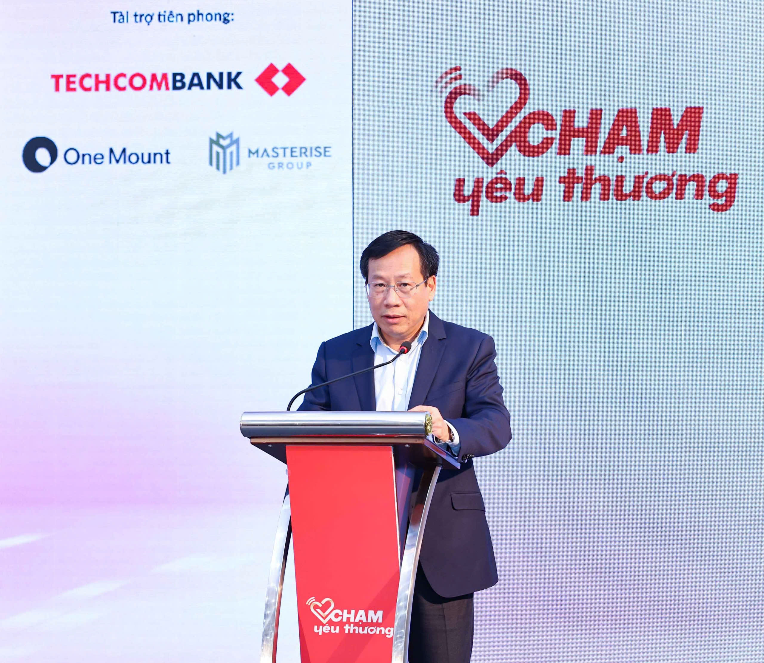 Quỹ Chạm Yêu Thương ra mắt, tạo dựng nền tảng thiện nguyện số hàng đầu Việt Nam- Ảnh 1. Quỹ Chạm Yêu Thương ra mắt, tạo dựng nền tảng thiện nguyện số hàng đầu Việt Nam- Ảnh 1.