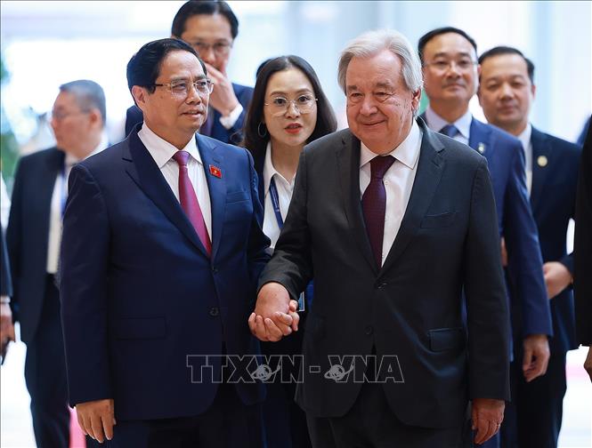 Thủ tướng Phạm Minh Chính và Tổng Thư ký Liên hợp quốc dự Họp báo Lễ mở ký Công ước Hà Nội- Ảnh 3. Thủ tướng Phạm Minh Chính và Tổng Thư ký Liên hợp quốc dự Họp báo Lễ mở ký Công ước Hà Nội- Ảnh 3.