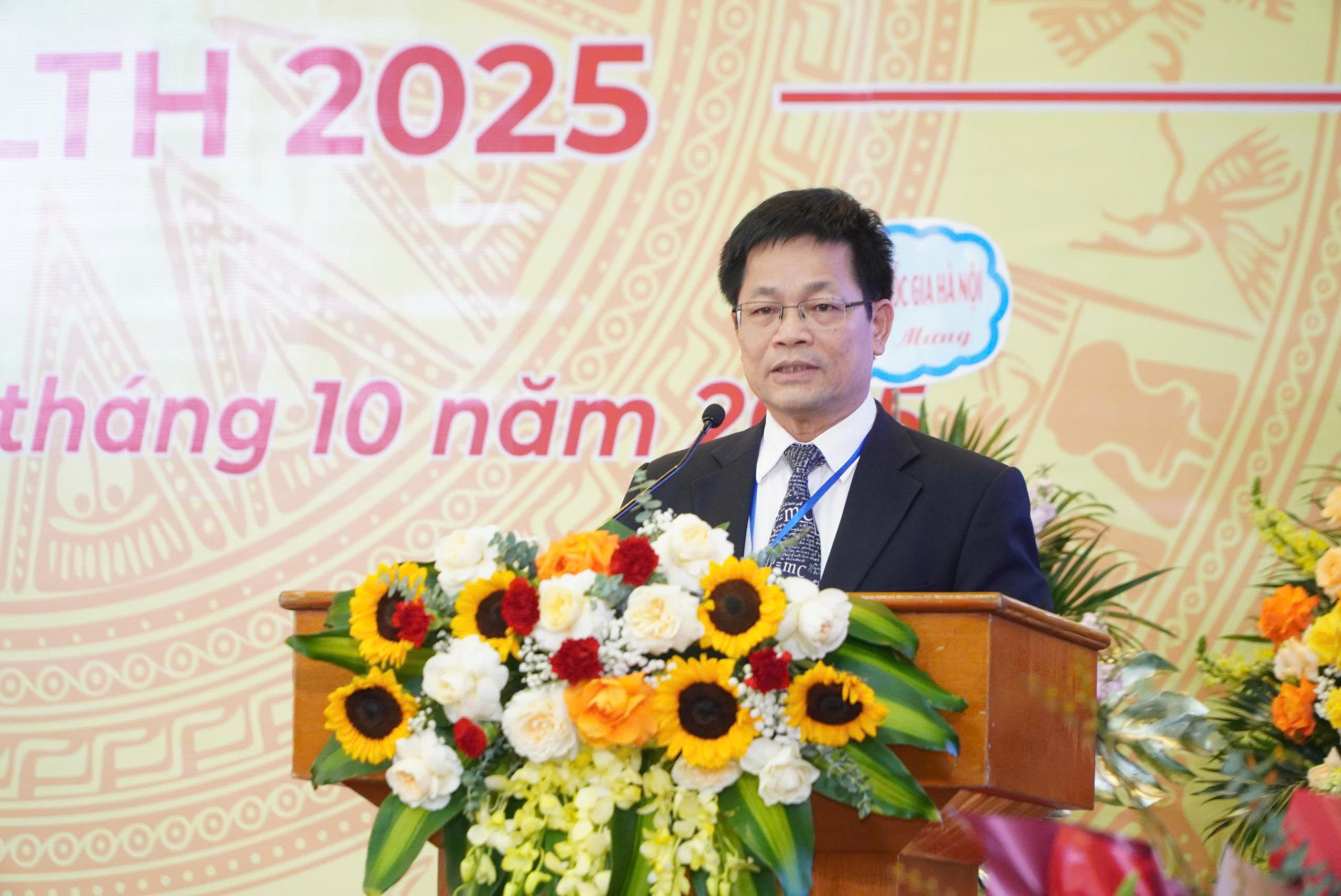 Hướng đến phát triển các nền tảng số và cơ sở dữ liệu y tế lớn, có chất lượng- Ảnh 3. Hướng đến phát triển các nền tảng số và cơ sở dữ liệu y tế lớn, có chất lượng- Ảnh 3.
