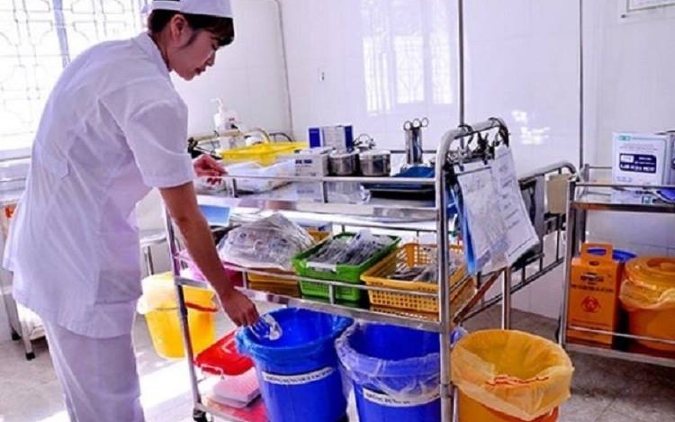 Công nghệ xử lý chất thải y tế hiệu quả với giá thànhthấp- Ảnh 3. Công nghệ xử lý chất thải y tế hiệu quả với giá thành thấp - Ảnh 3.