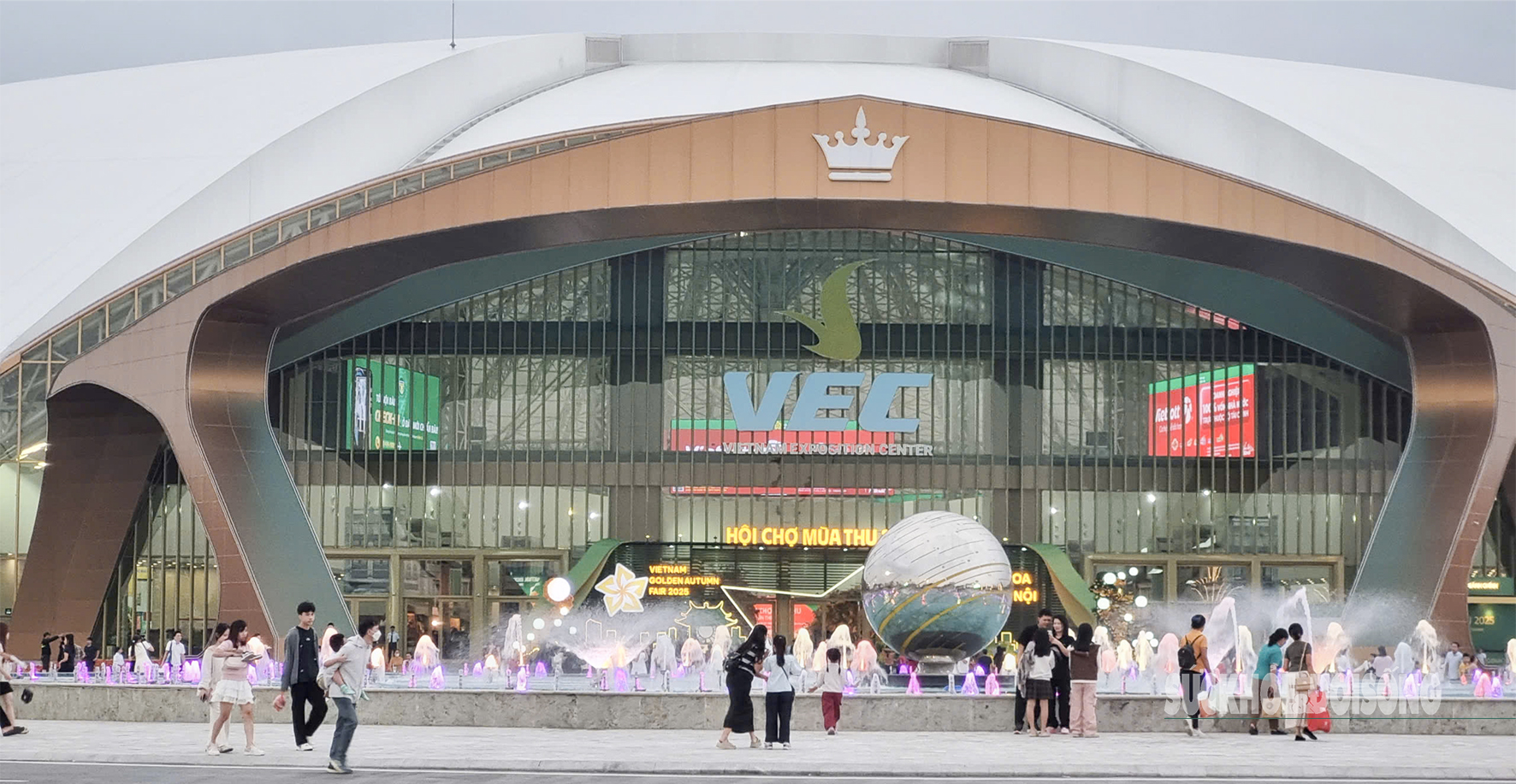 Hội chợ Mùa Thu 2025: Không gian kết nối văn hóa và sản phẩm Việt- Ảnh 1. Hội chợ Mùa Thu 2025: Không gian kết nối văn hóa và sản phẩm Việt- Ảnh 1.