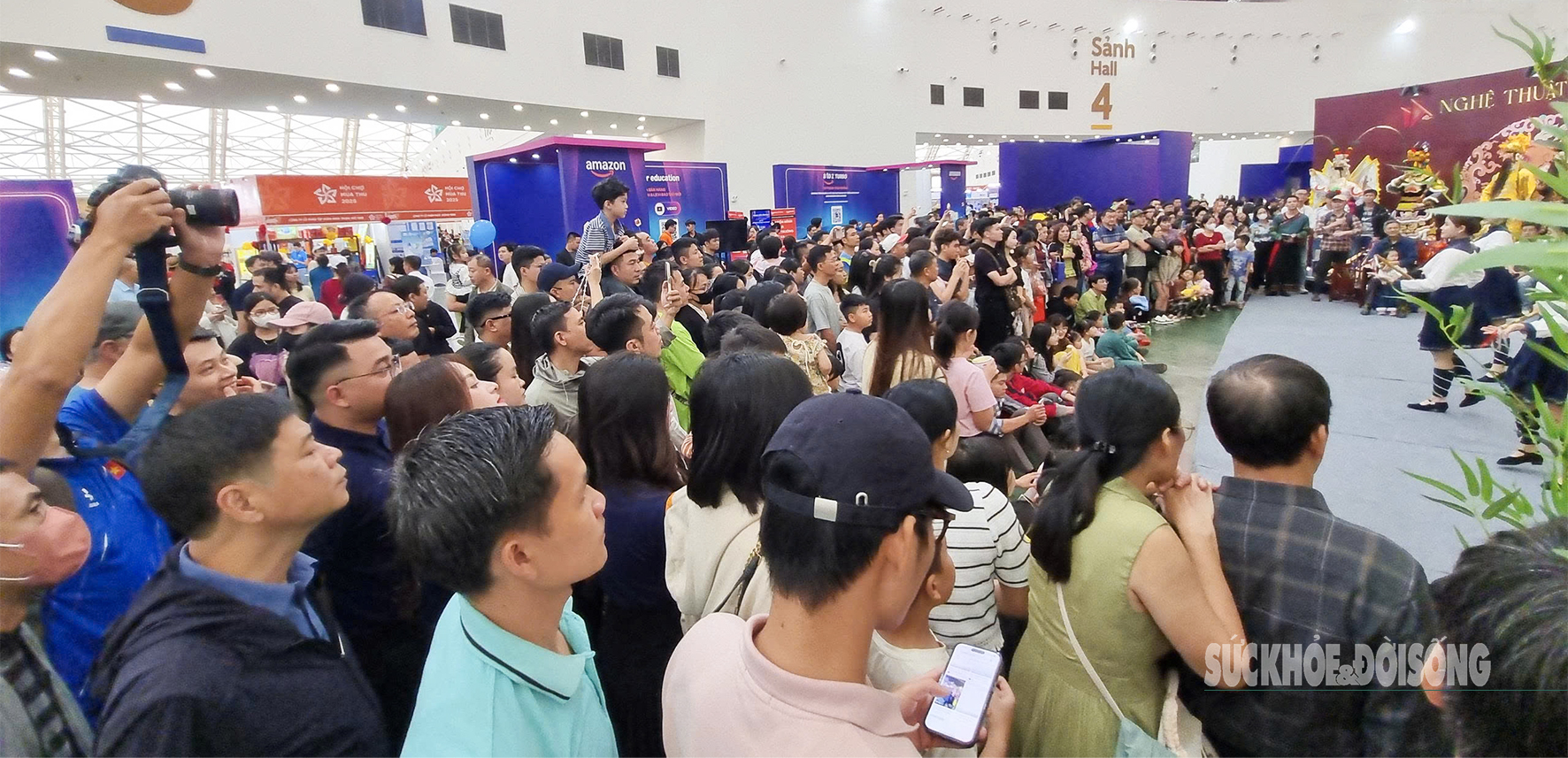 Hội chợ Mùa Thu 2025: Không gian kết nối văn hóa và sản phẩm Việt- Ảnh 13. Hội chợ Mùa Thu 2025: Không gian kết nối văn hóa và sản phẩm Việt- Ảnh 13.