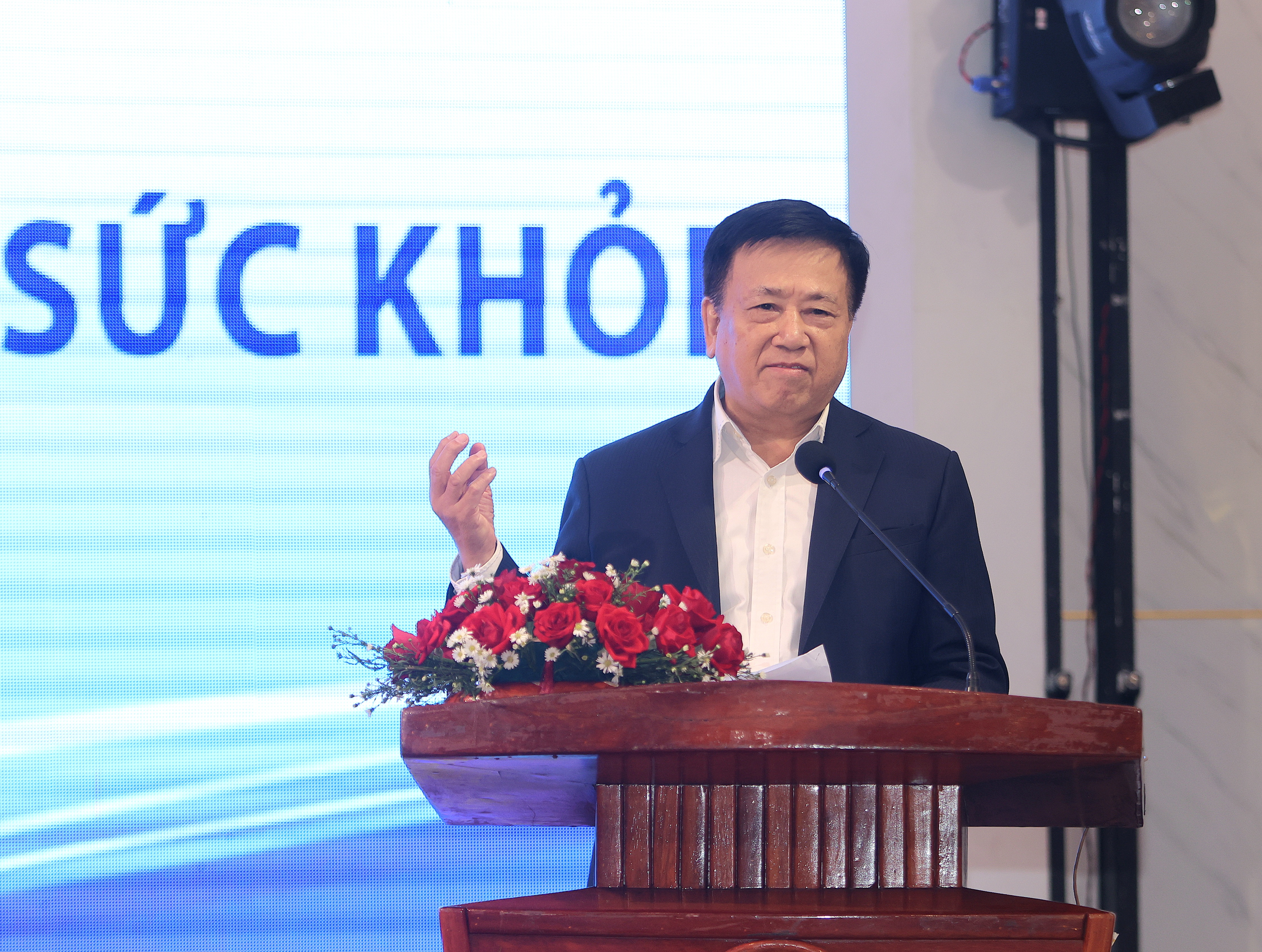 Chủ động chăm sóc sức khỏe là quyền và trách nhiệm của phụ nữ trong thời đại mới- Ảnh 4. Chủ động chăm sóc sức khỏe là quyền và trách nhiệm của phụ nữ trong thời đại mới- Ảnh 4.