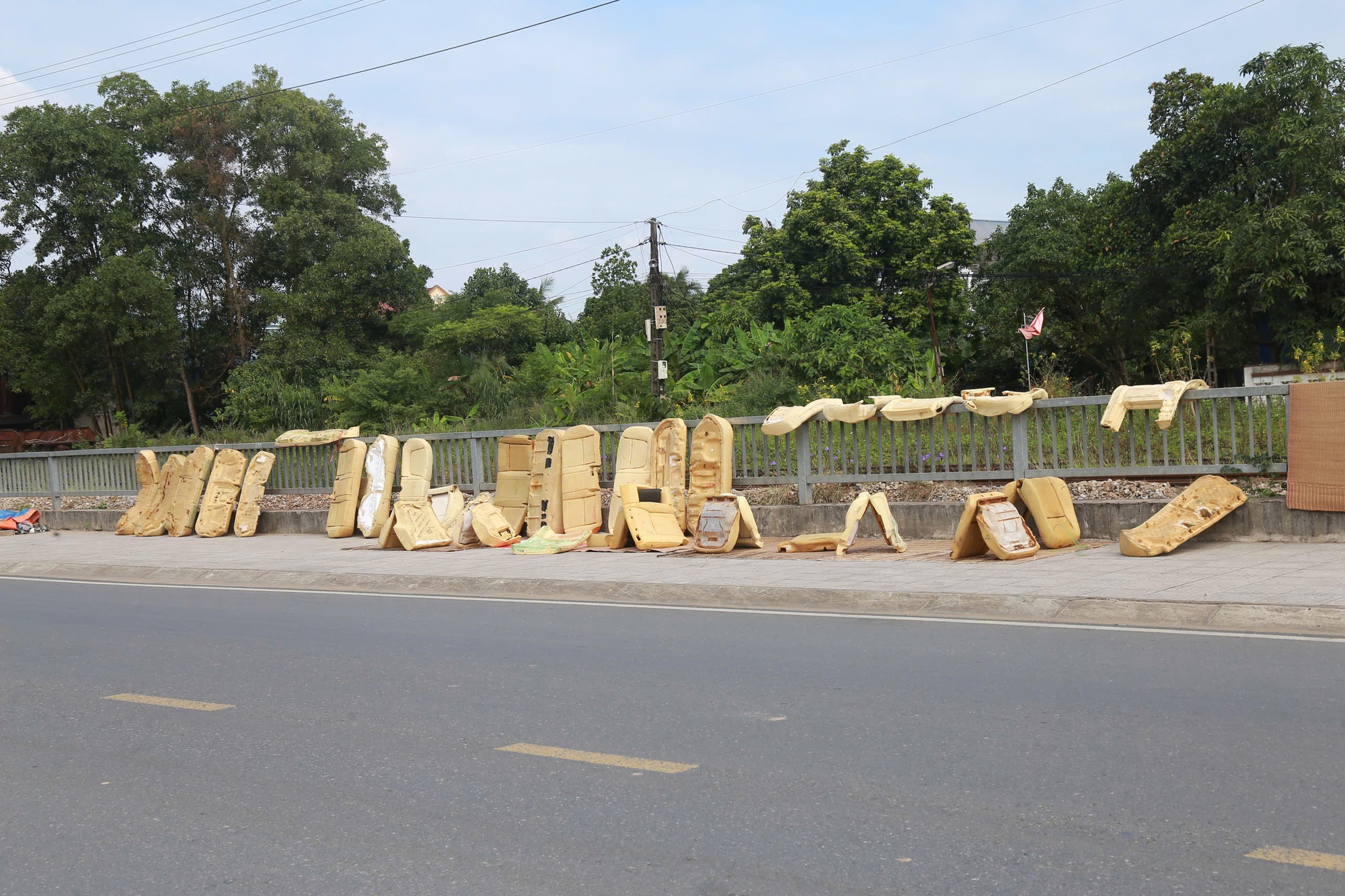 Gần 20 ngày sau trận ngập 'lịch sử' cuộc sống người dân ở trung tâm Thái Nguyên hiện ra sao?- Ảnh 7. Gần 20 ngày sau trận ngập 'lịch sử' cuộc sống người dân ở trung tâm Thái Nguyên hiện ra sao?- Ảnh 7.