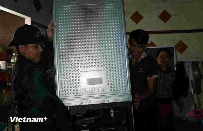 Quân khu 5 sử dụng thiết bị chuyên dụng máy bay không người lái cứu trợ vùng cô lập Trà My- Ảnh 2. Quân khu 5 sử dụng thiết bị chuyên dụng máy bay không người lái cứu trợ vùng cô lập Trà My- Ảnh 2.