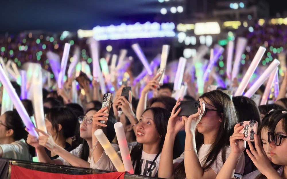 Bật mí dàn nghệ sĩ tham gia biểu diễn tại Concert 'Quảng Ninh - Đất mỏ anh hùng'- Ảnh 4. Bật mí dàn nghệ sĩ tham gia biểu diễn tại Concert 'Quảng Ninh - Đất mỏ anh hùng' - Ảnh 4.