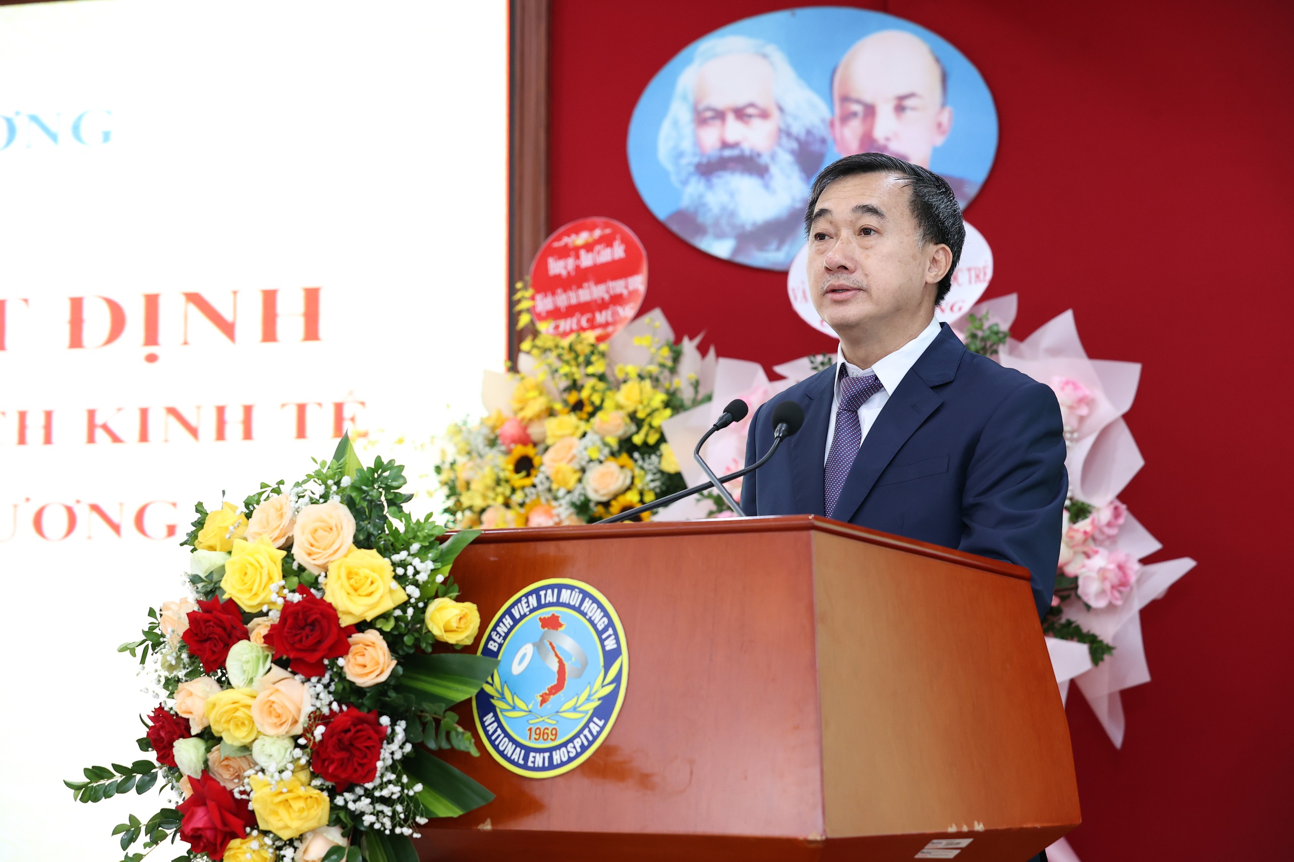 Bộ Y tế bổ nhiệm lại Phó Giám đốc phụ trách kinh tế Bệnh viện Tai Mũi Họng Trung ương- Ảnh 2.